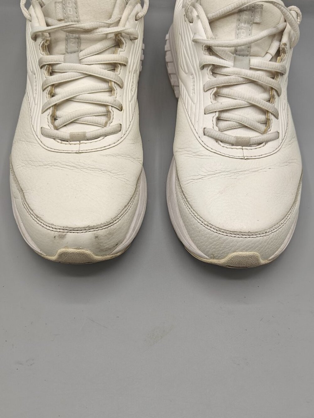Brooks Addiction Walker 2 White Men’s Size 10.5 D Leather Shoes 110318-1D-142 - Picture 3 of 12